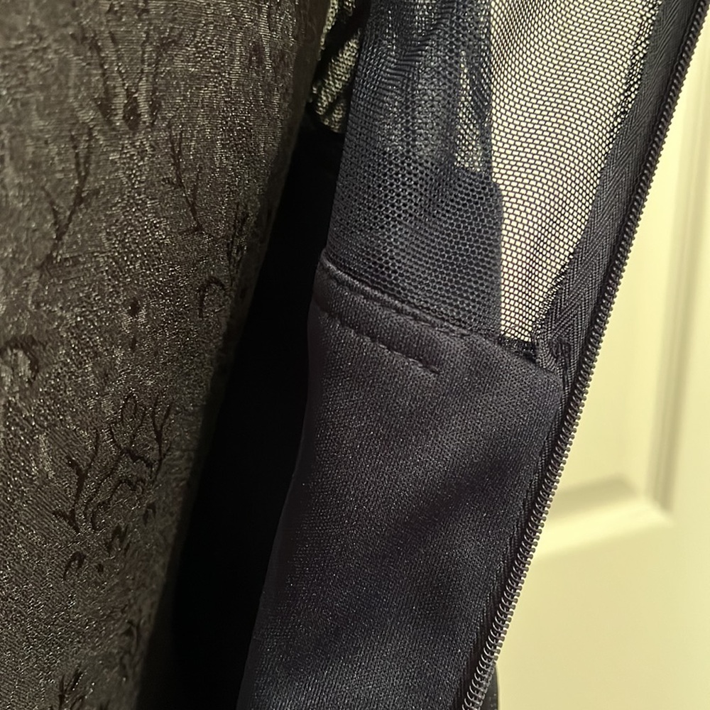 🌟🌟🌟ALEX Evening Gown, Ladies Formal Dress in Midnight Blue🌟🌟 - Picture 11 of 17